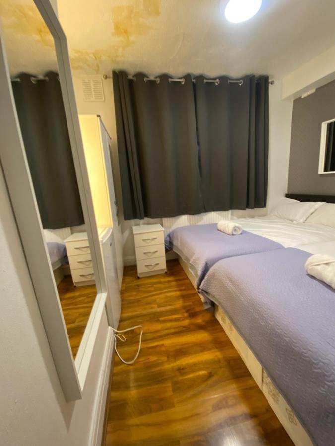 Apartament Denzil Road